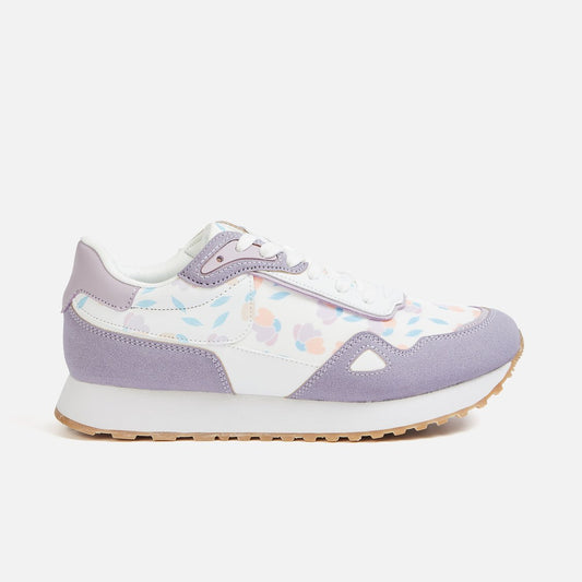 Fashionable Low-Top Panelled Sneakers for Women