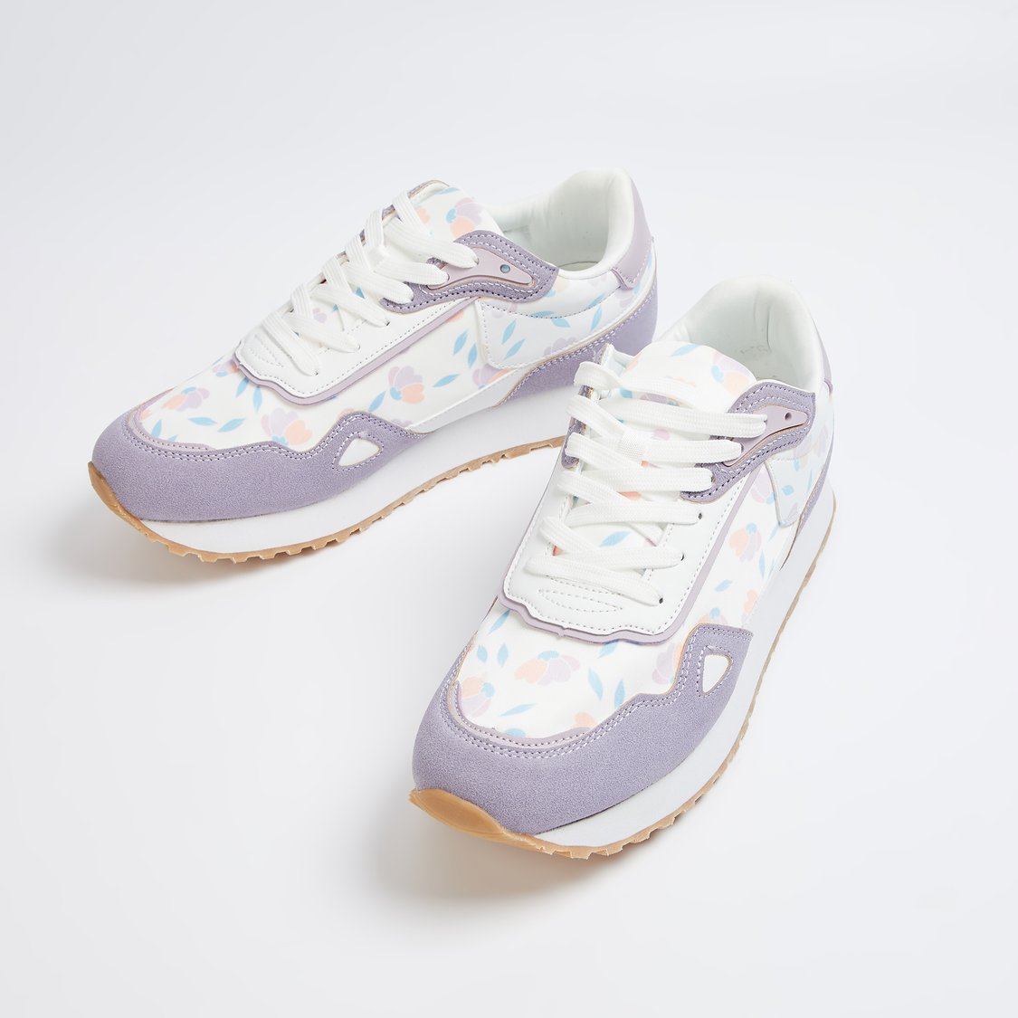 Fashionable Low-Top Panelled Sneakers for Women
