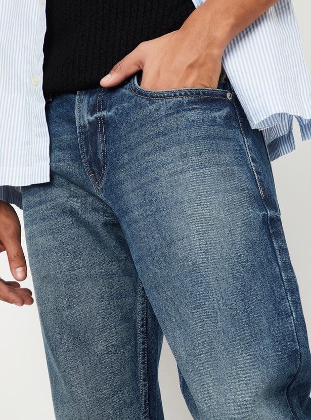 Men’s Washed Classic Straight Fit Denim Jeans