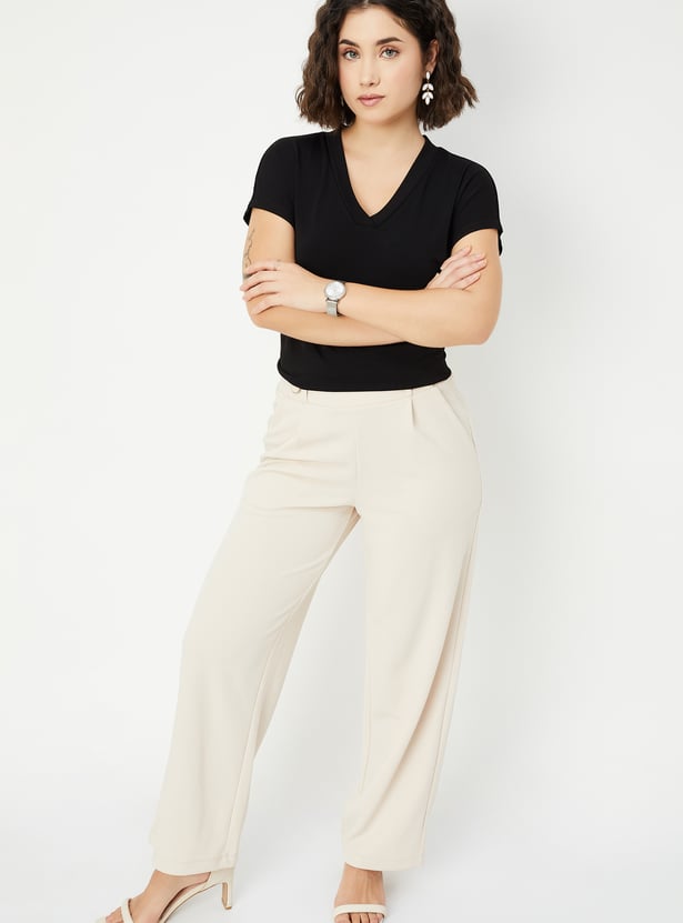 Chic Women Solid T Shirt Perfect for Outings and Parties
