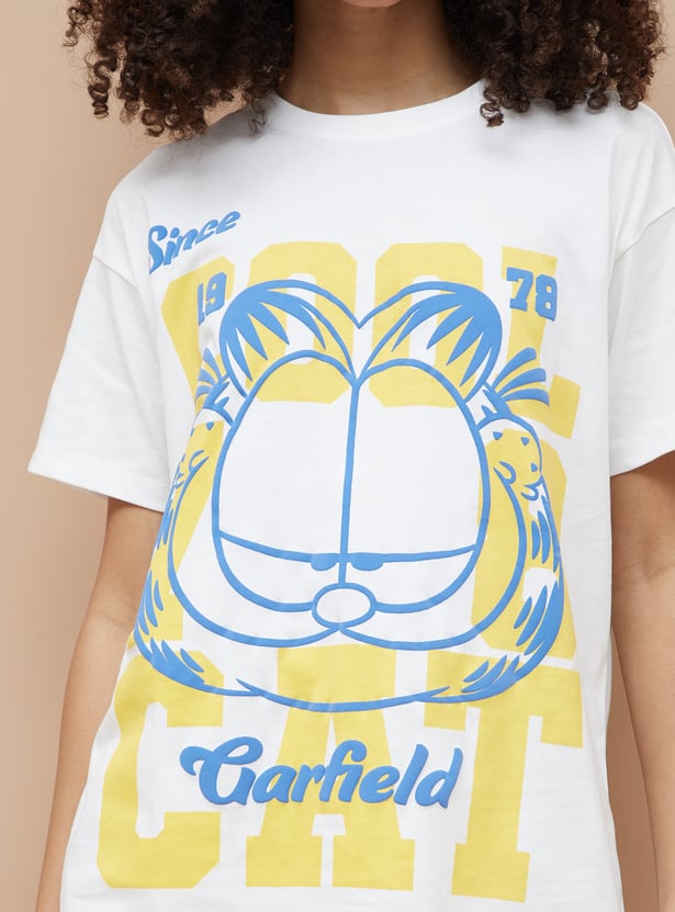 Fashion Forward Garfield Graphic T Shirt Women Trendy Look