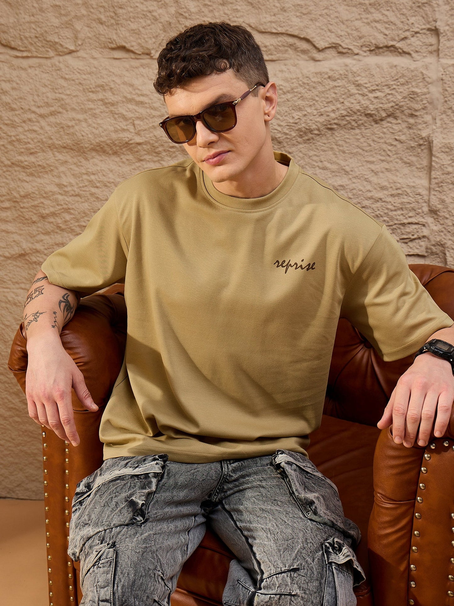 Stylish Oversized Round Neck Drop Shoulder Light Brown T-Shirt for Men’s Relaxed Everyday Fashion