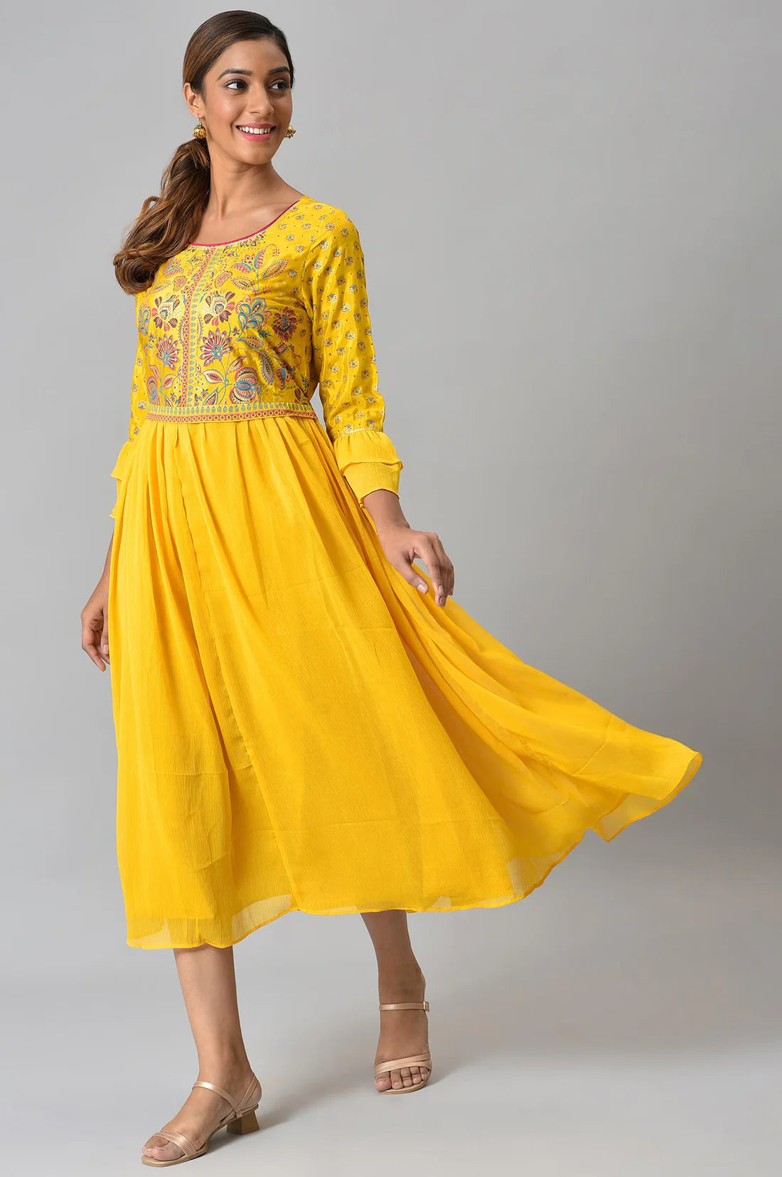 Stylish Yellow Floral Printed Dress with Pleats for Weddings and Parties