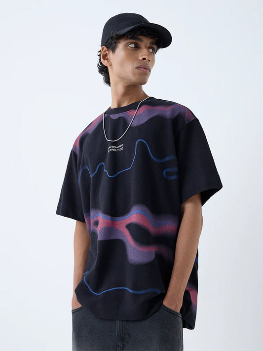 Black Abstract Printed Design Men’s Cotton T-Shirt Offering Relaxed Fit for Casual Outfits