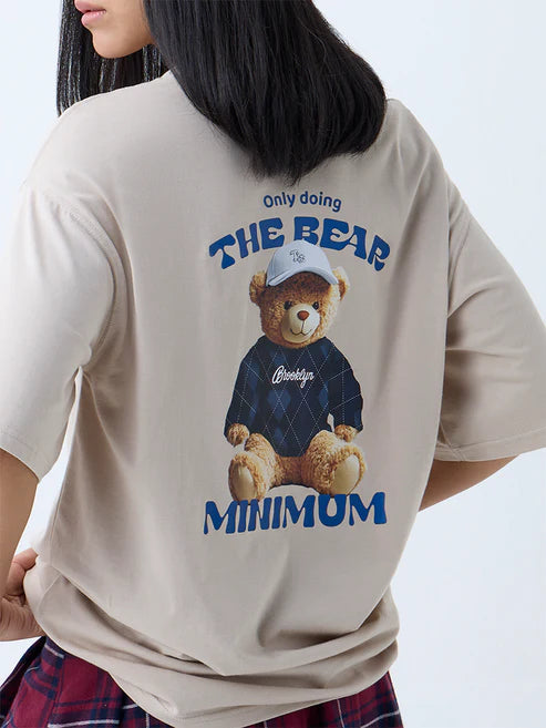 Streetwear Style Beige Cotton T-Shirt with Teddy Bear Print