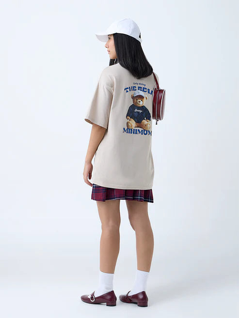 Streetwear Style Beige Cotton T-Shirt with Teddy Bear Print
