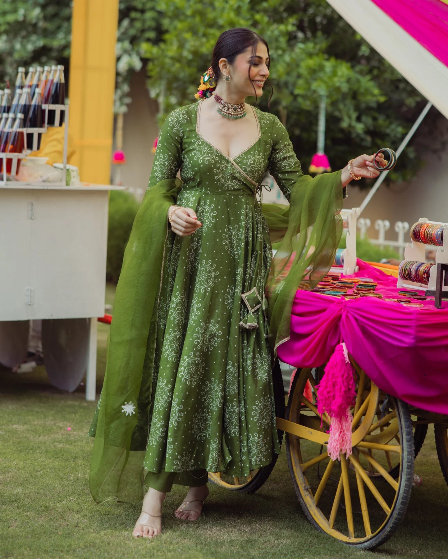Katha Green Bandhani Chanderi Suit Set with Handcrafted Design for Ethnic Celebrations