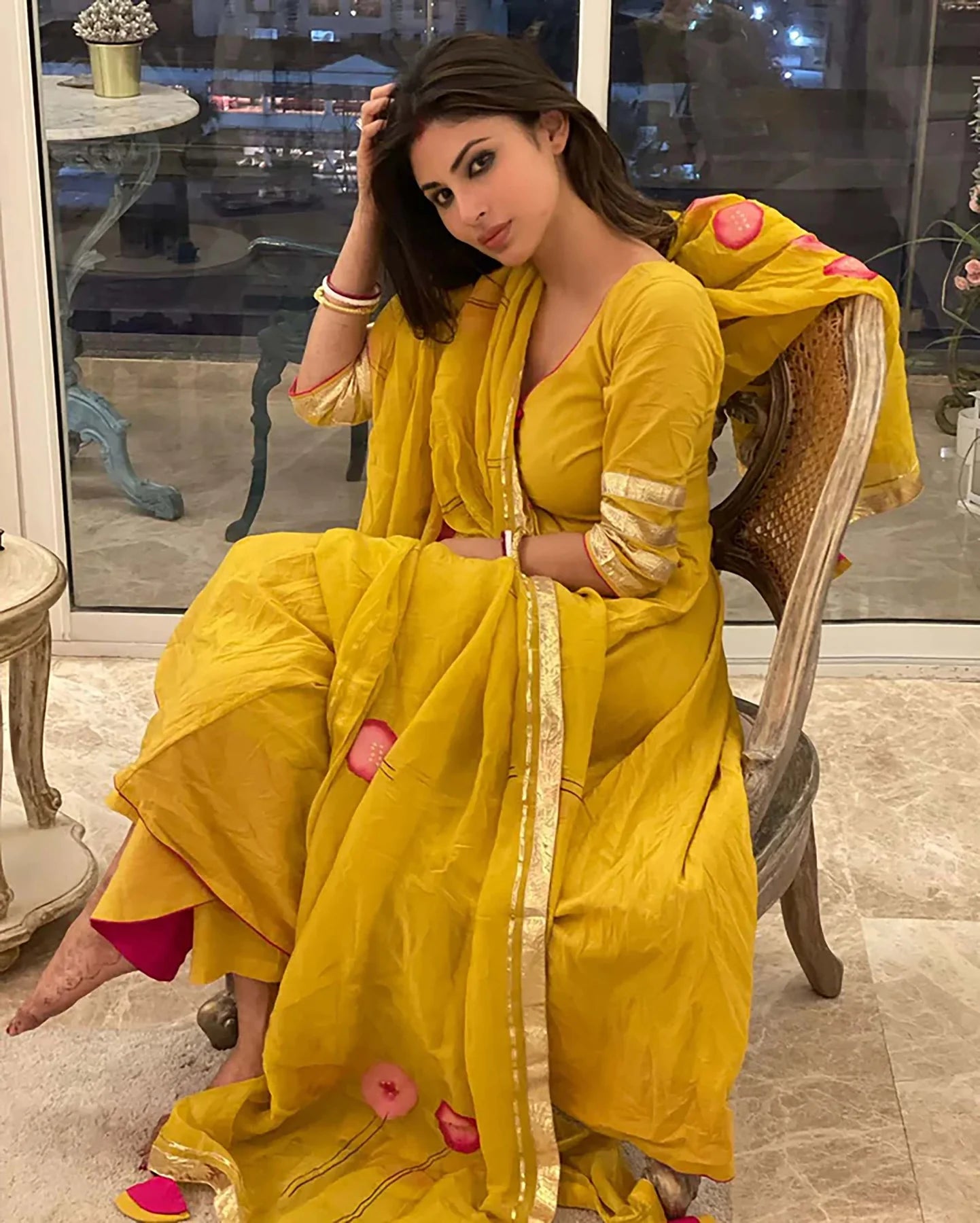 Premium Yellow Organza Suit Set with Delicate Handpainted Artwork for Special Occasions