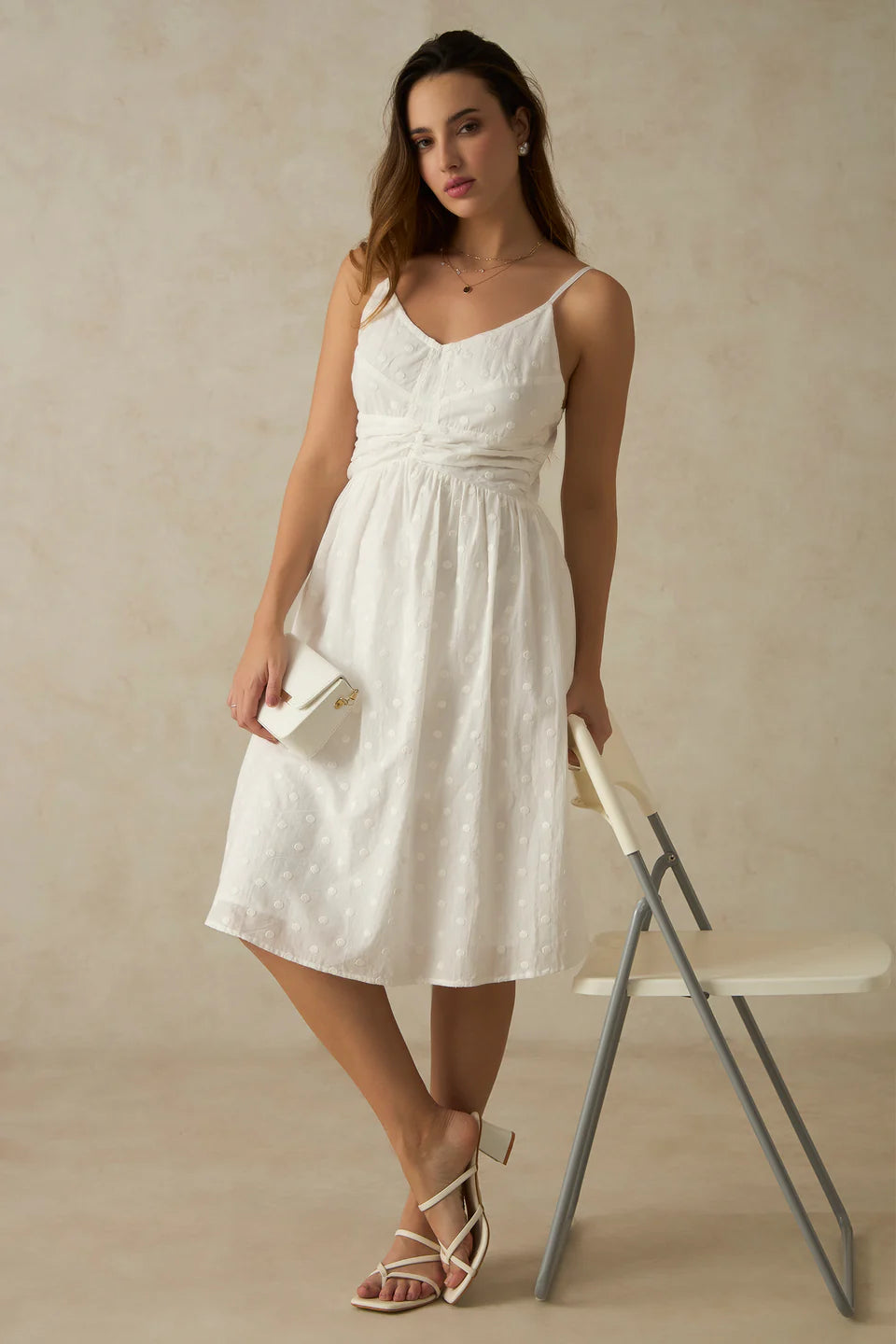 Relaxed Fit White Cotton Midi Dress with Ruched V-Neck for Casual Style