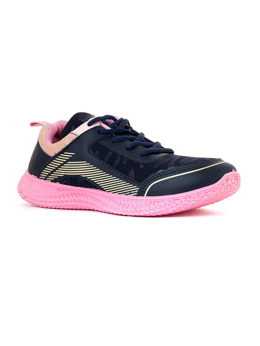 Lightweight Athletic Trainers for Women with Durable and Breathable Design