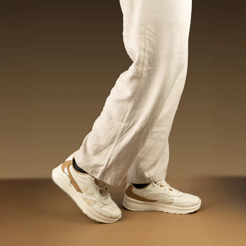 Trendy Lightweight White and Beige Athletic Sneakers for Men with Breathable Design