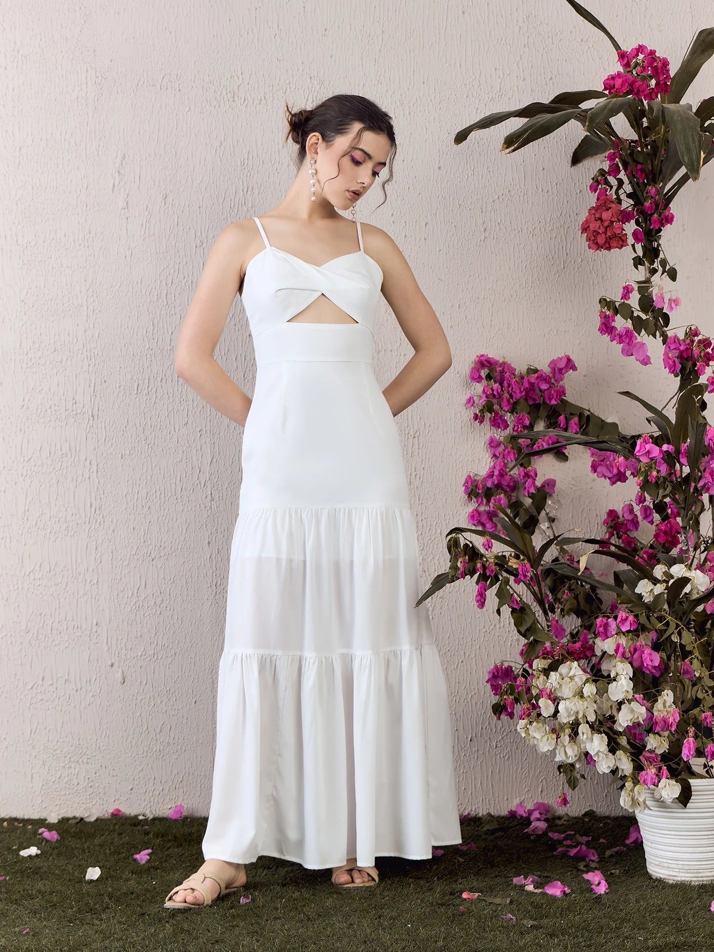 White Sweetheart Neck Sleeveless Front Twist Cutout Straight Hem Ruffled Maxi Dress