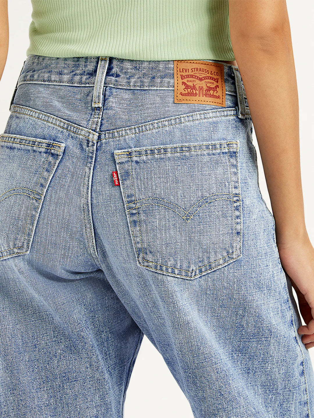 Relaxed Fit Women’s Light Blue Baggy Dad Jeans with Comfortable Mid Rise