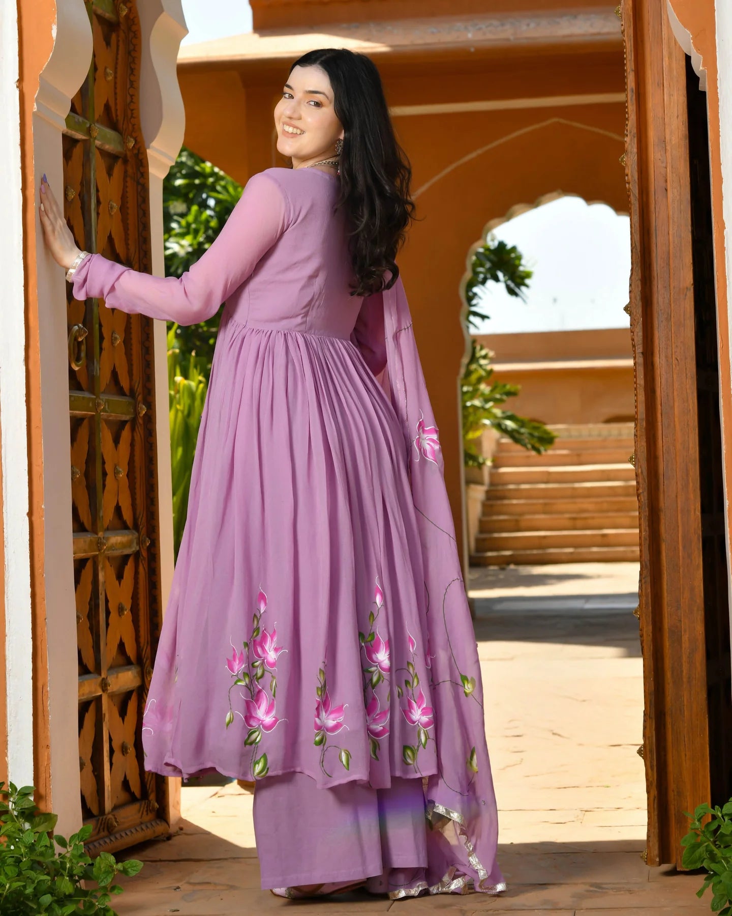 Graceful Handpainted Georgette Ethnic Suit Set for Traditional Gatherings and Special Occasions
