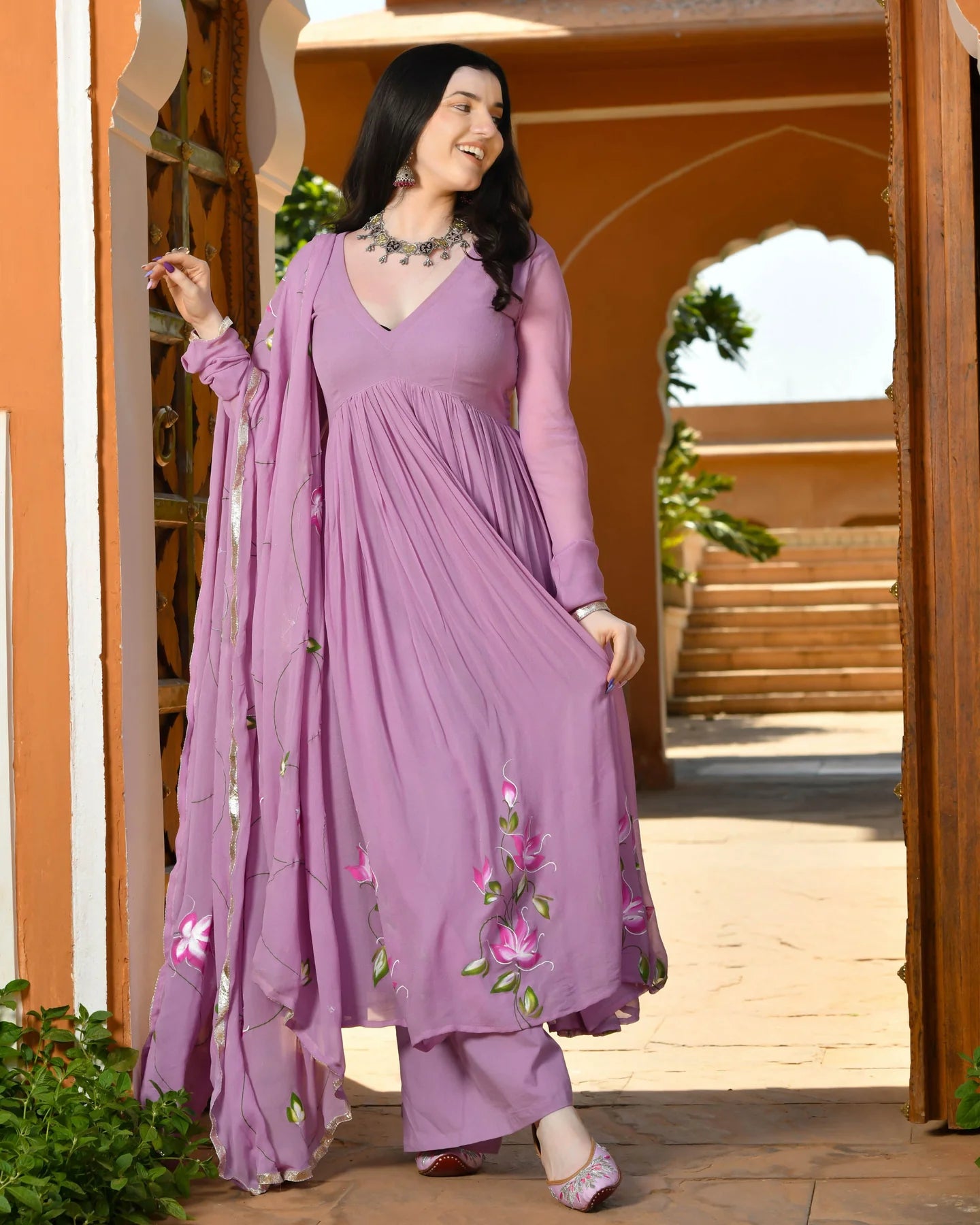 Graceful Handpainted Georgette Ethnic Suit Set for Traditional Gatherings and Special Occasions