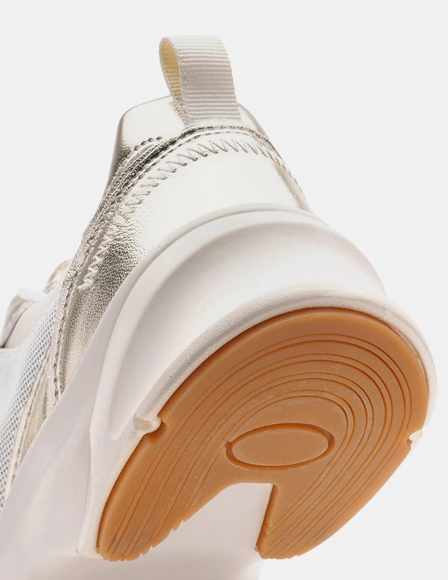 Elegant Women’s Ginevra Sneakers with Round Toe and Breathable Material