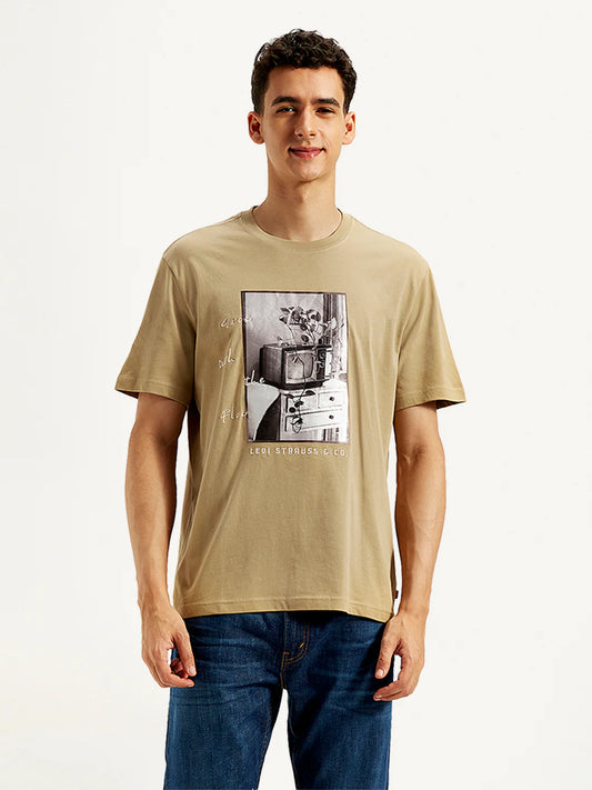 Fashionable Loose Fit Graphic Print Men’s T-Shirt Perfect for Travel, Lounging, and Daily Wear