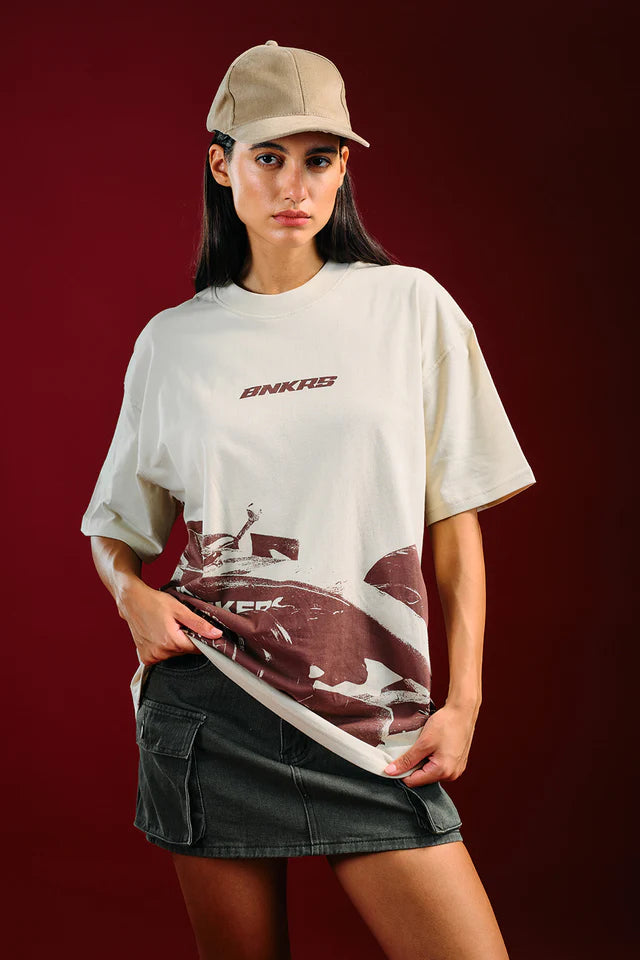 Trendy Slipstream Oversized T-Shirt for Women with Comfortable Loose Design