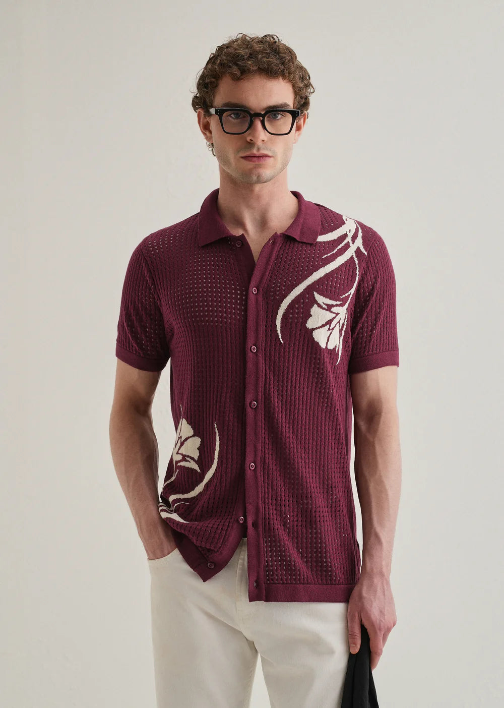 Casual Open Knit Shirt Featuring Burgundy Base and Floral Pattern