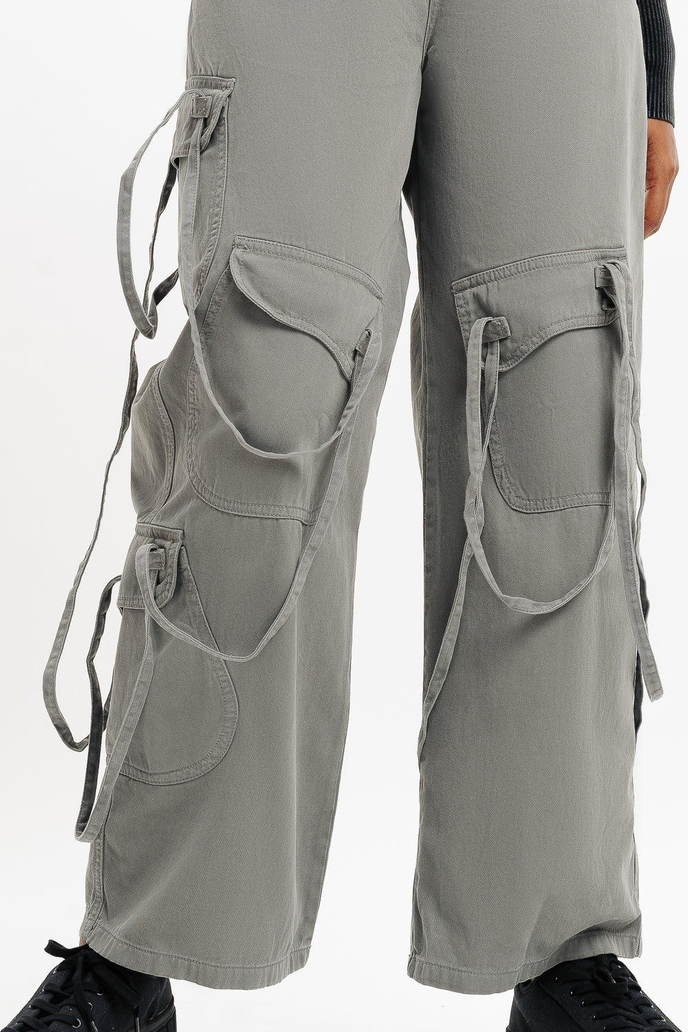 Grey Pocketed Cargo Pants for Men with Multiple Utility Pockets and Comfortable Fit