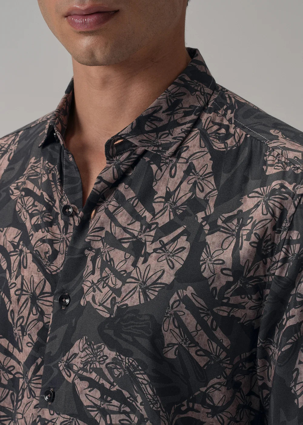 Stylish Men’s Dusk Pink Shirt with Eye-Catching Floral Artwork