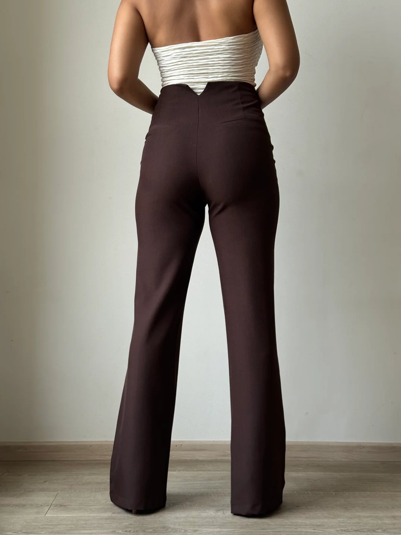 Soft and Lightweight Polished Linen Flared Pants for Women
