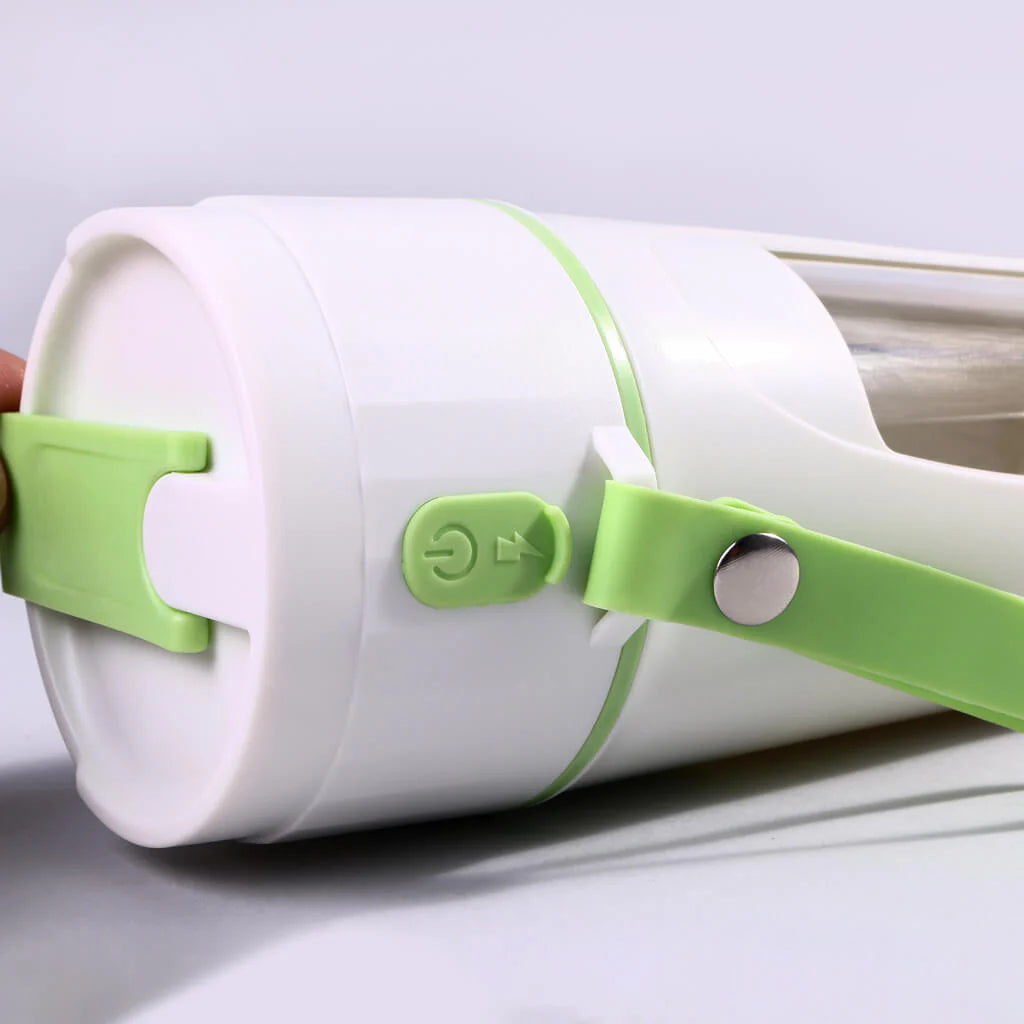 Compact Smoothie Maker with Powerful Blending Motor for Travel