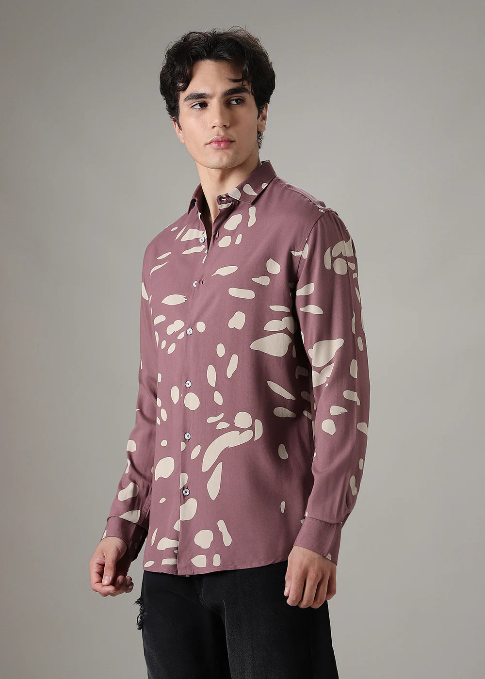 Men’s Mauve Shirt Featuring All-Over Printed Design