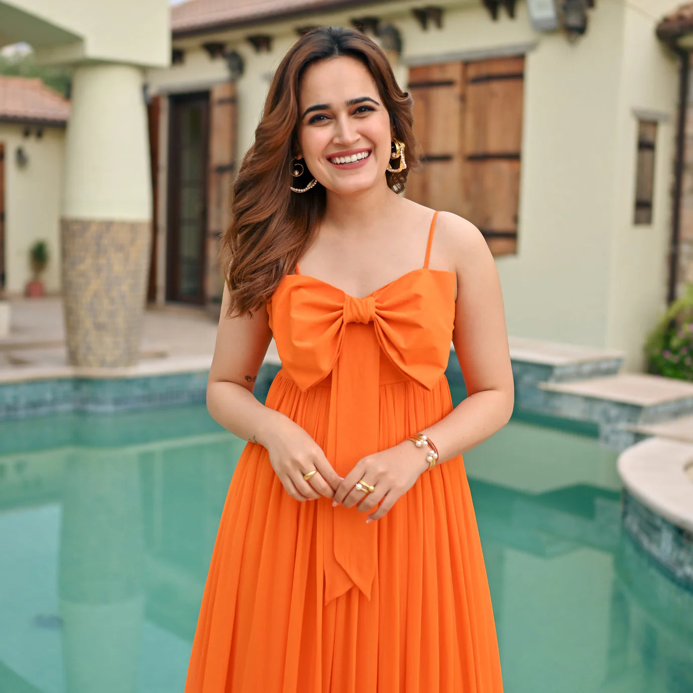Fashionable Women’s Zinnia Bow Long Dress for Evening and Holiday Looks