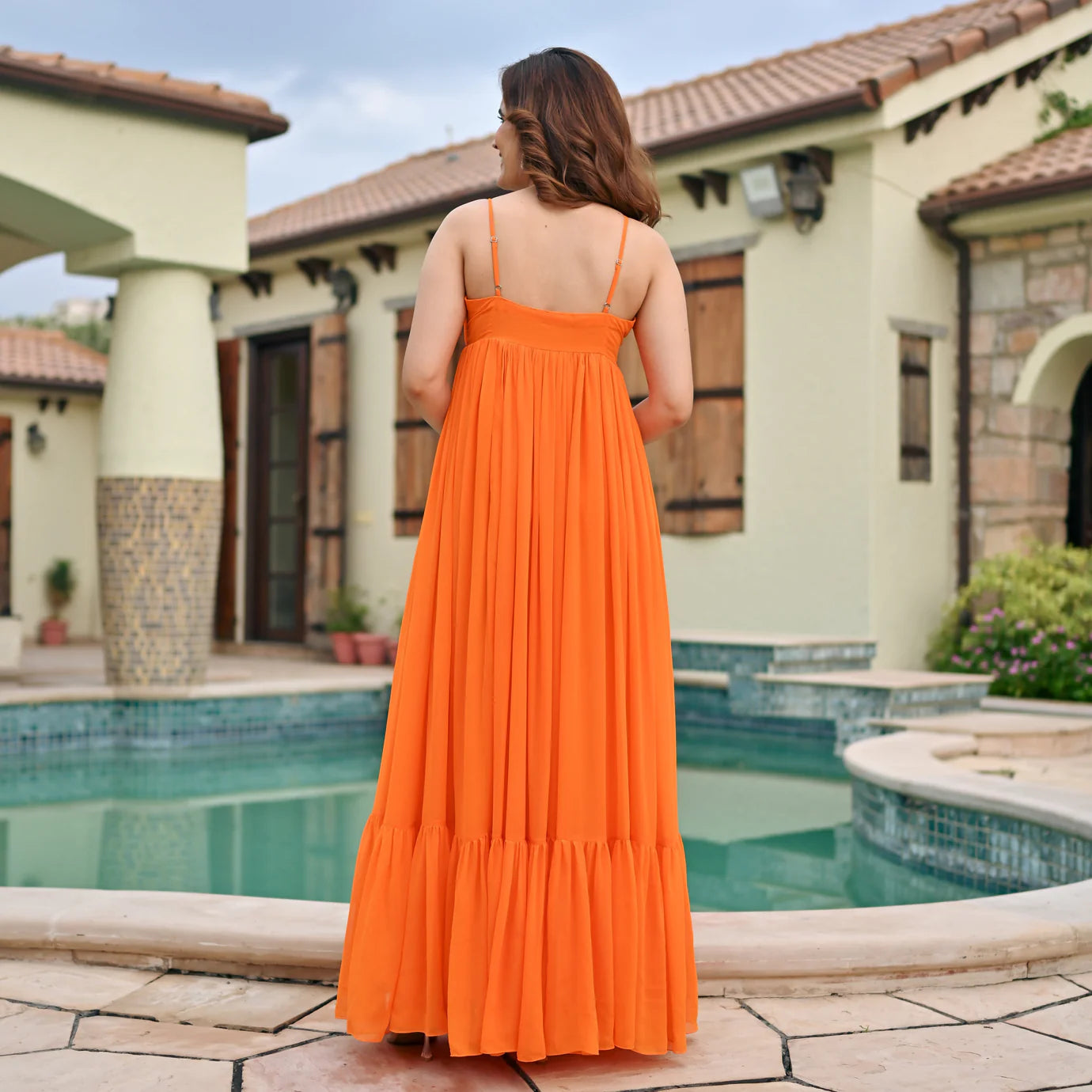 Fashionable Women’s Zinnia Bow Long Dress for Evening and Holiday Looks