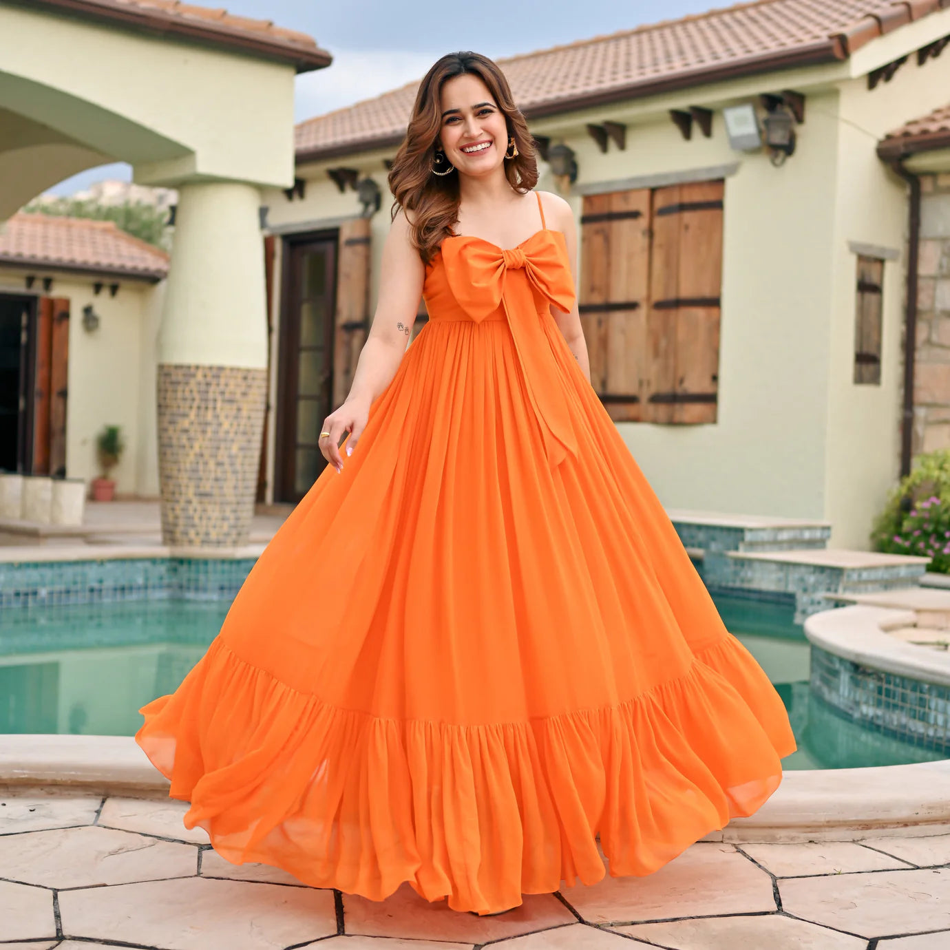 Fashionable Women’s Zinnia Bow Long Dress for Evening and Holiday Looks