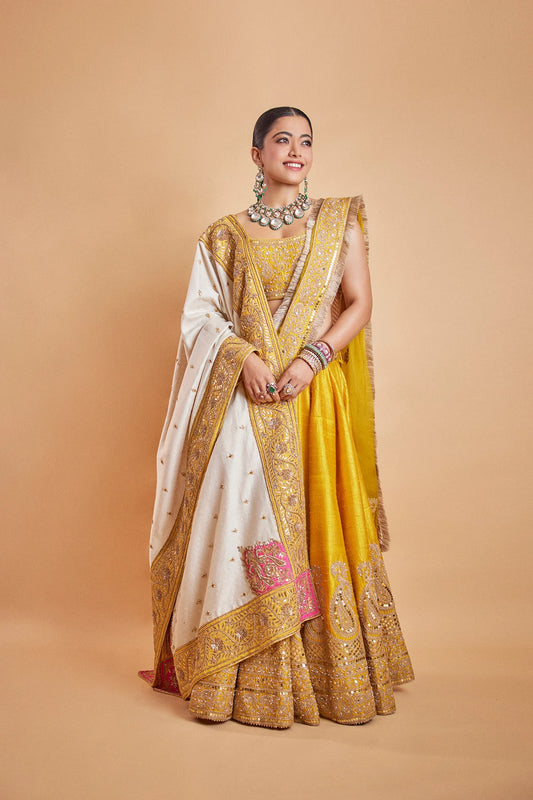 Women’s Designer Mandanna In Amna in Glaze Mustard for Traditional Occasions