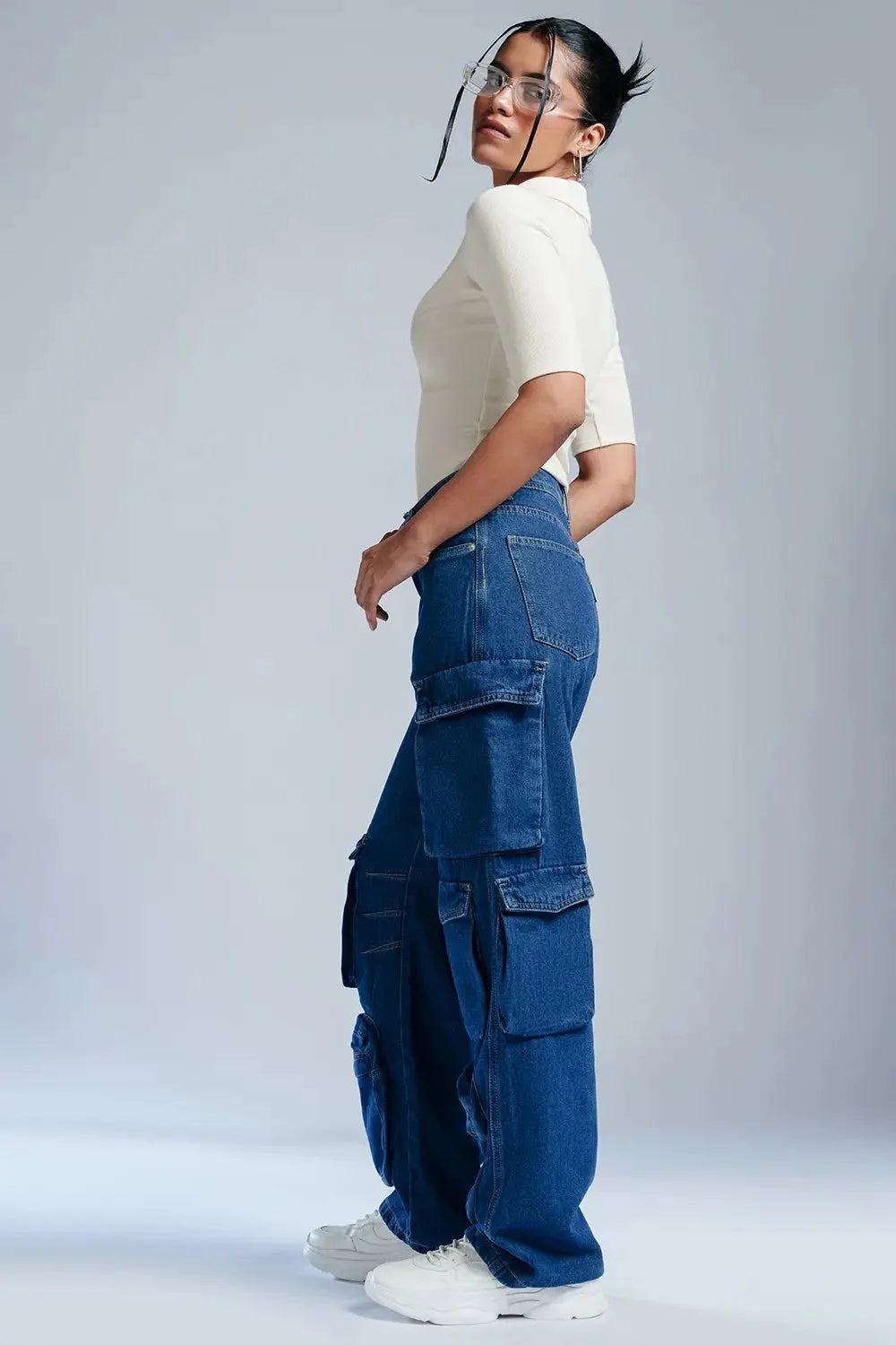 Relaxed Fit Women’s Indigo Baggy Straight Cargo Denim Jeans