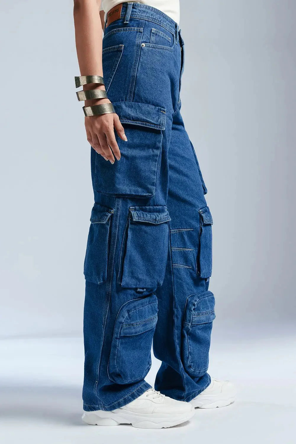 Relaxed Fit Women’s Indigo Baggy Straight Cargo Denim Jeans
