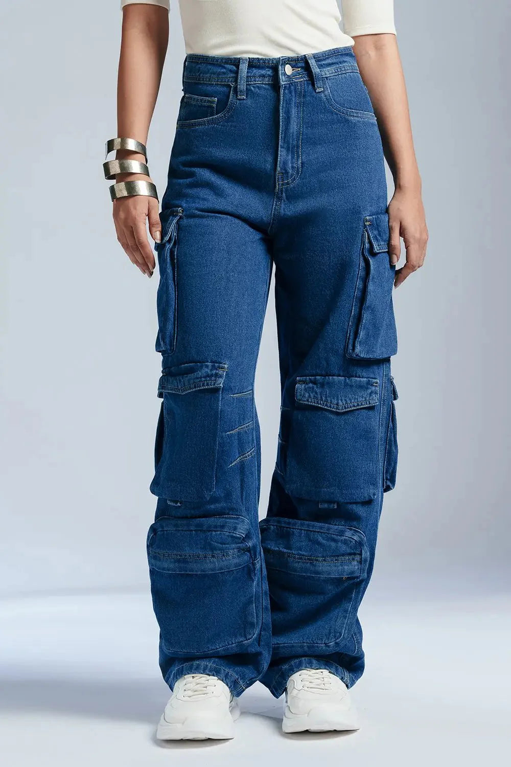 Relaxed Fit Women’s Indigo Baggy Straight Cargo Denim Jeans