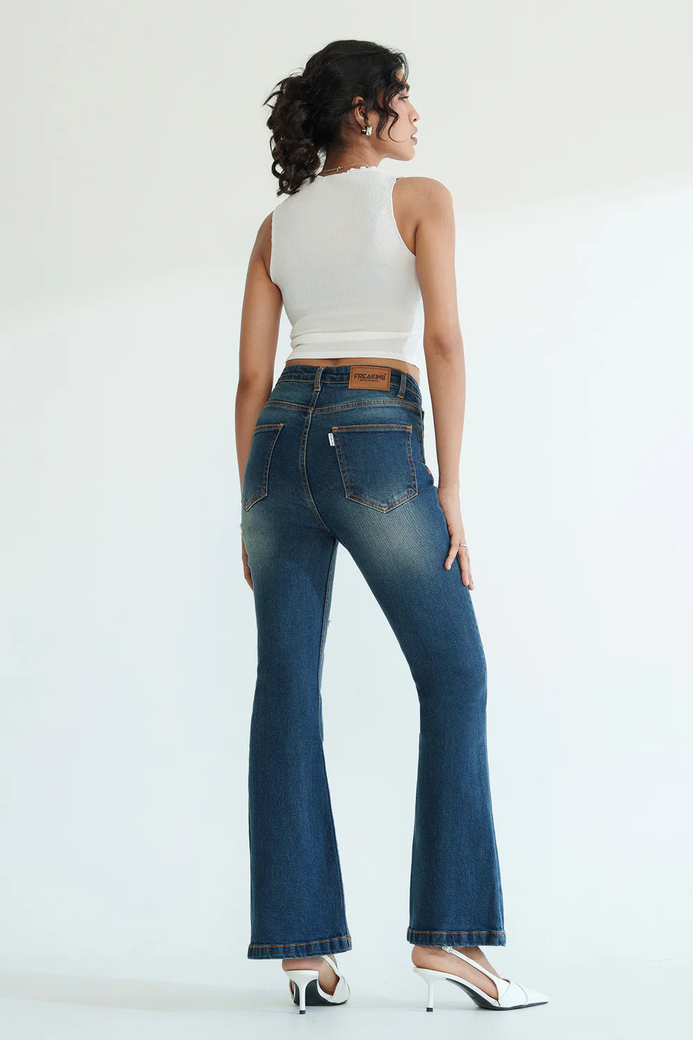 Comfortable Retro Blue Women's Bootcut Jeans with Timeless Vintage Style