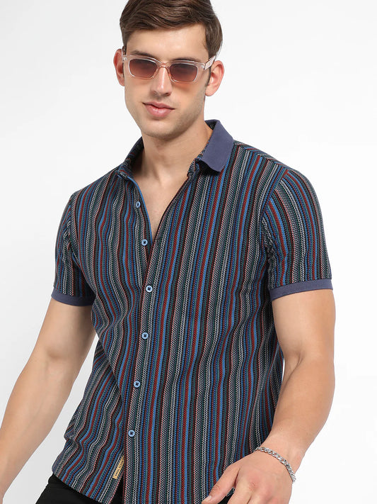 Casual Knit Shirt Featuring Bold Contrast Color Detailing