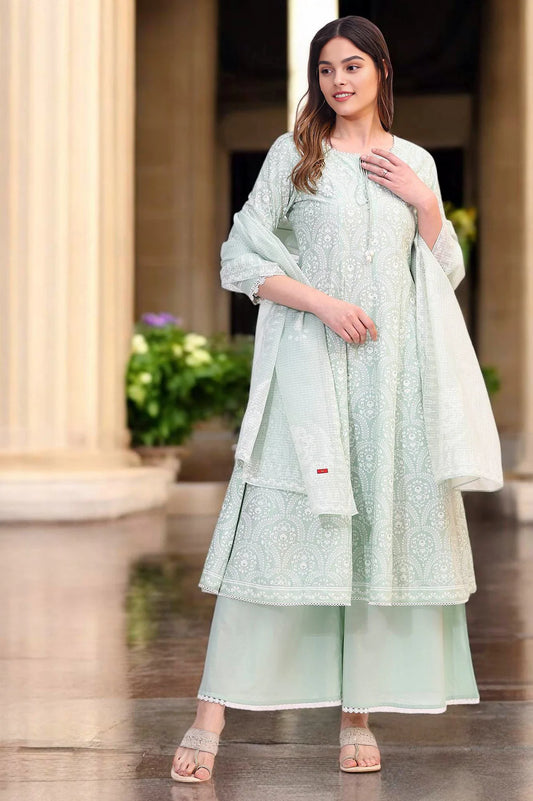 Designer-Inspired Spring Mint Green Floral Printed Flared Kurta and Dupatta Set Paired with Flared Pants
