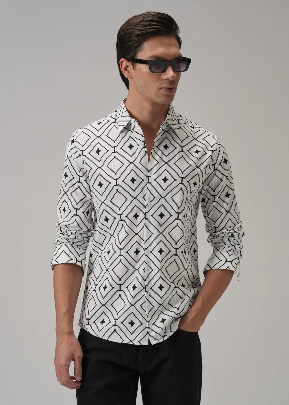 Lightweight White Shirt with Subtle Geometric Diamond Pattern
