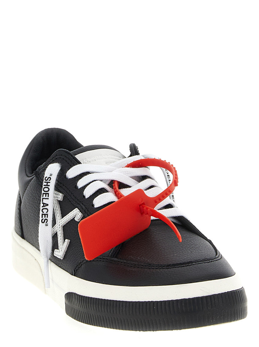 Modern Off-White and Black Sneakers in Genuine Leather with Lace-Up Closure