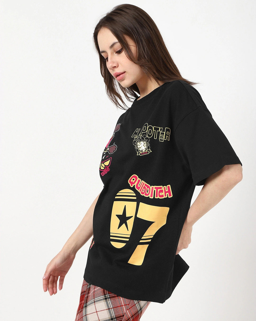 Women’s Oversized Black T-Shirt with Harry Potter Graphic Print