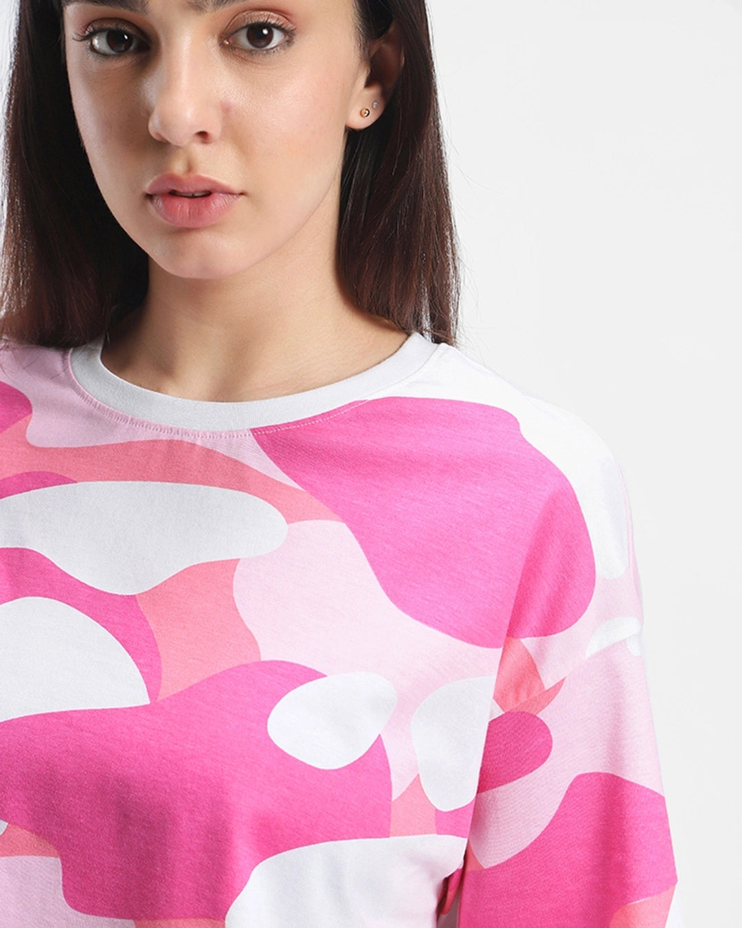Chic Pink and White Camo Printed Oversized Short Top Perfect for Outings and Parties