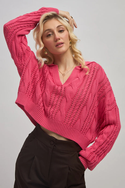 Elegant Women’s Cotton Full Sleeve Top Featuring Oversized Collar
